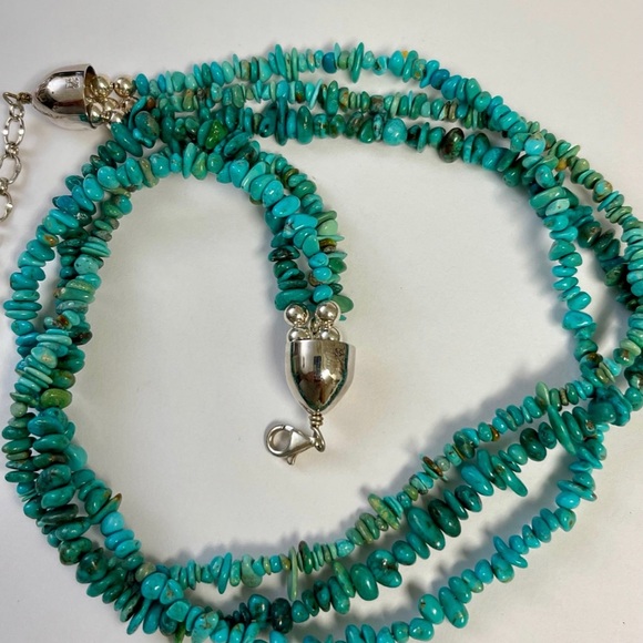 DTR Jay King Sterling Silver Three Strand Turquoise Beaded Necklace - Picture 4 of 5